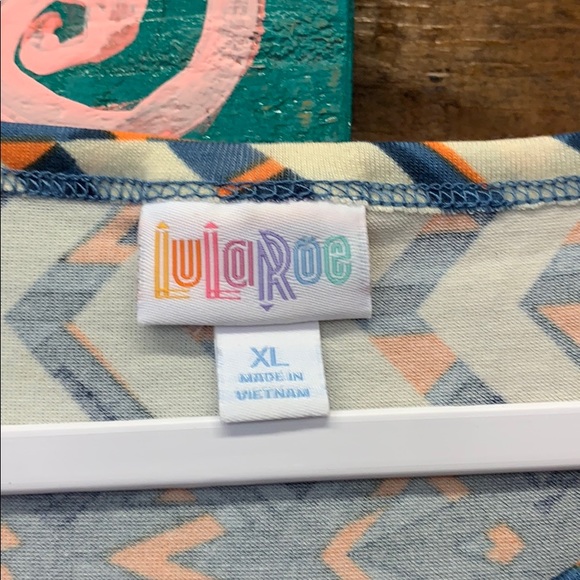 Lula Roe Dress🌤 - Picture 3 of 4